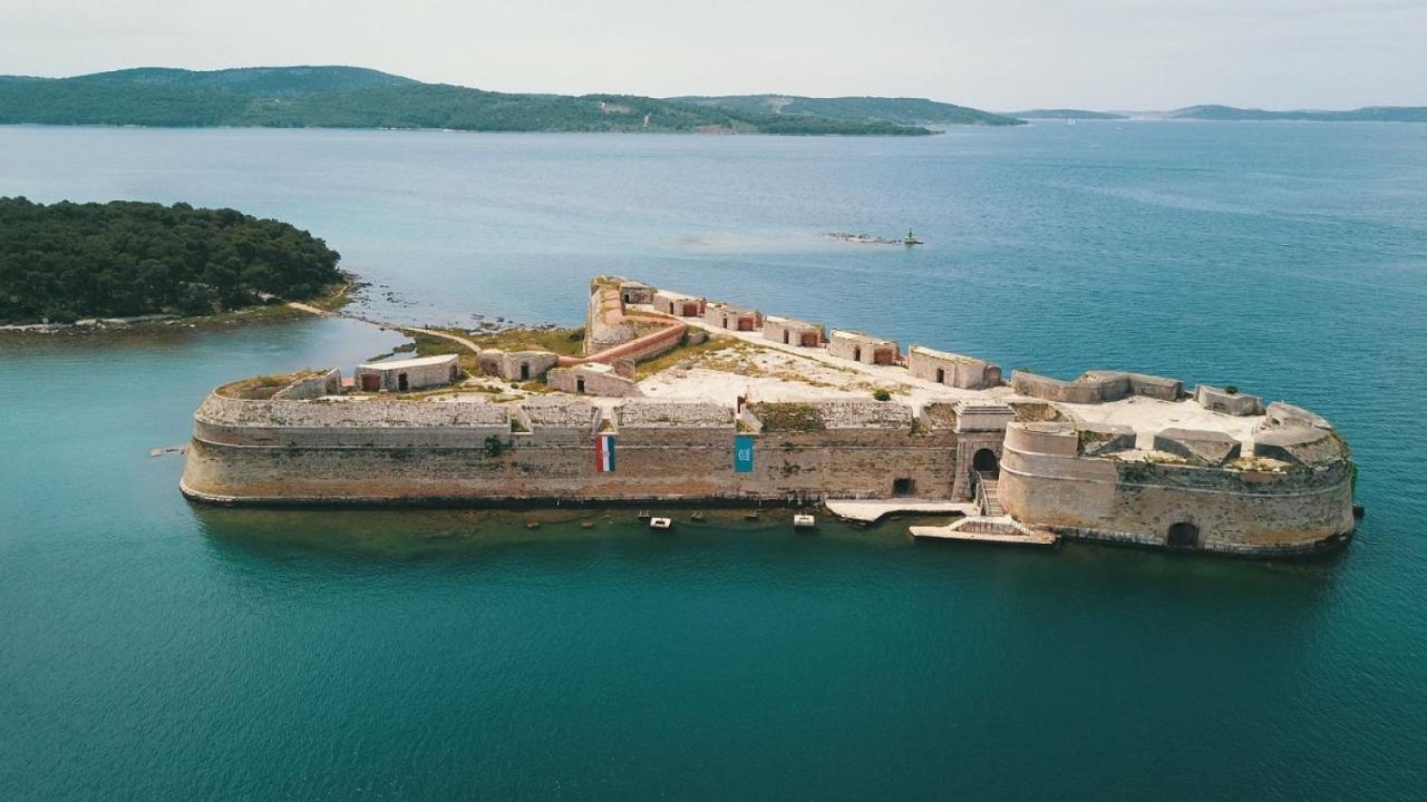 Apartments Orsula Near Old Town Šibenik Kültér fotó